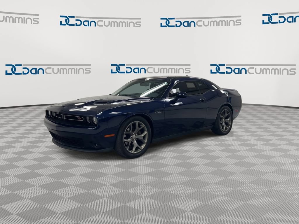 Used 2015 Dodge Challenger R/T Plus RWD image 4