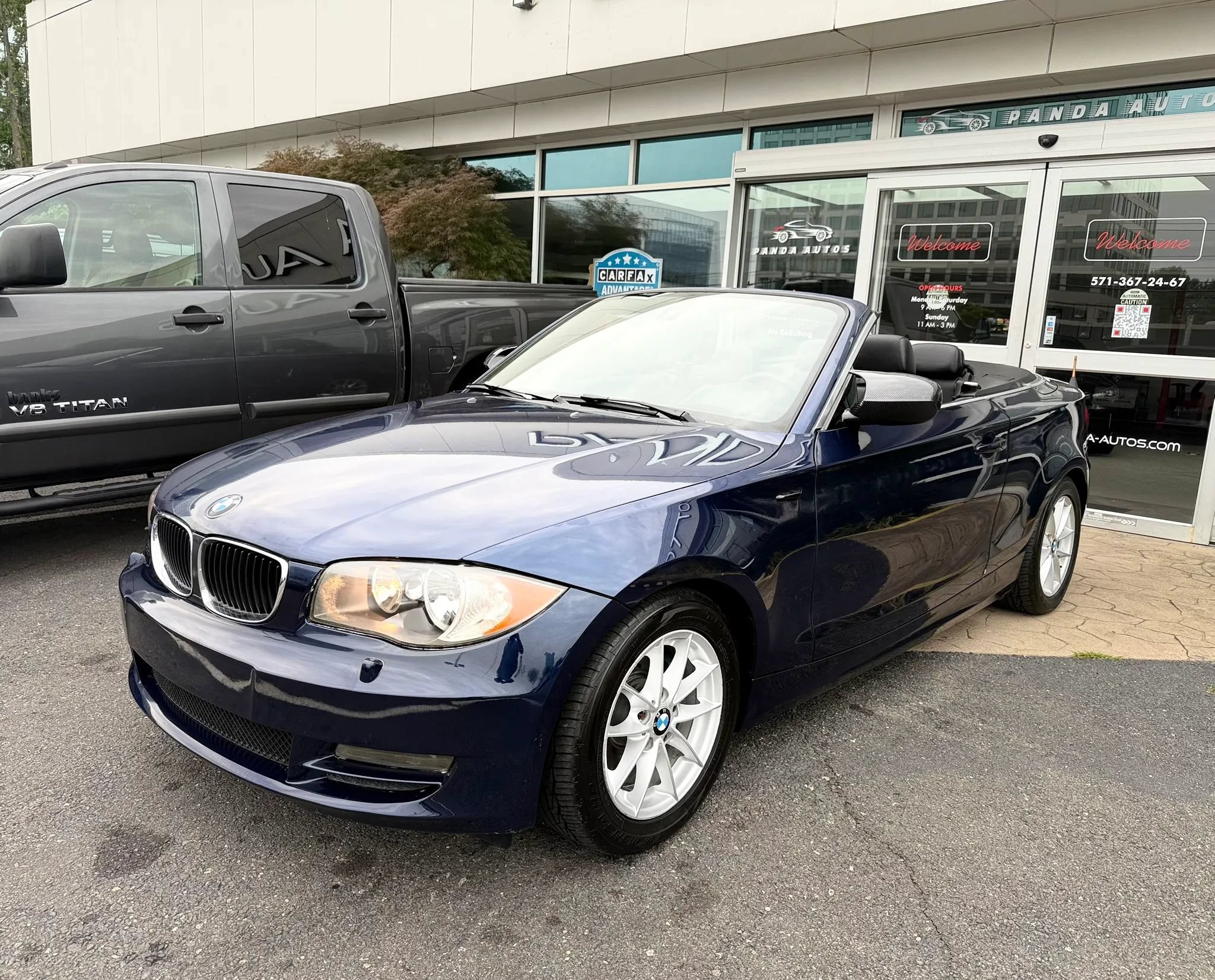 Used 2011 BMW 128i Convertible RWD image 5