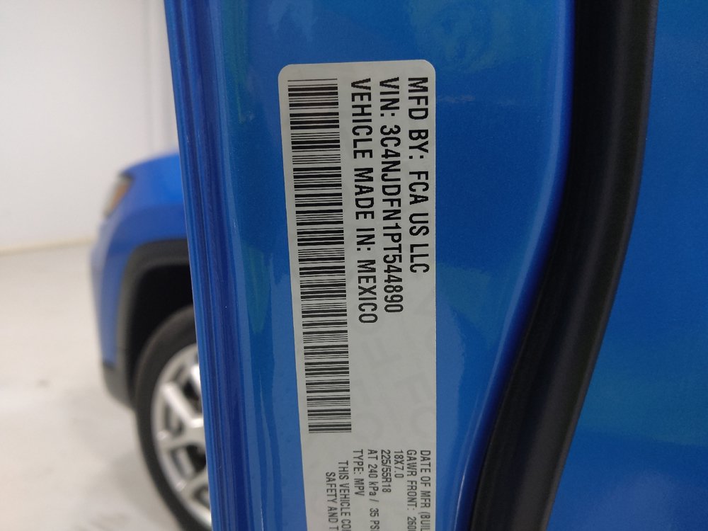 Used 2023 Jeep Compass Latitude AWD/4WD image 33