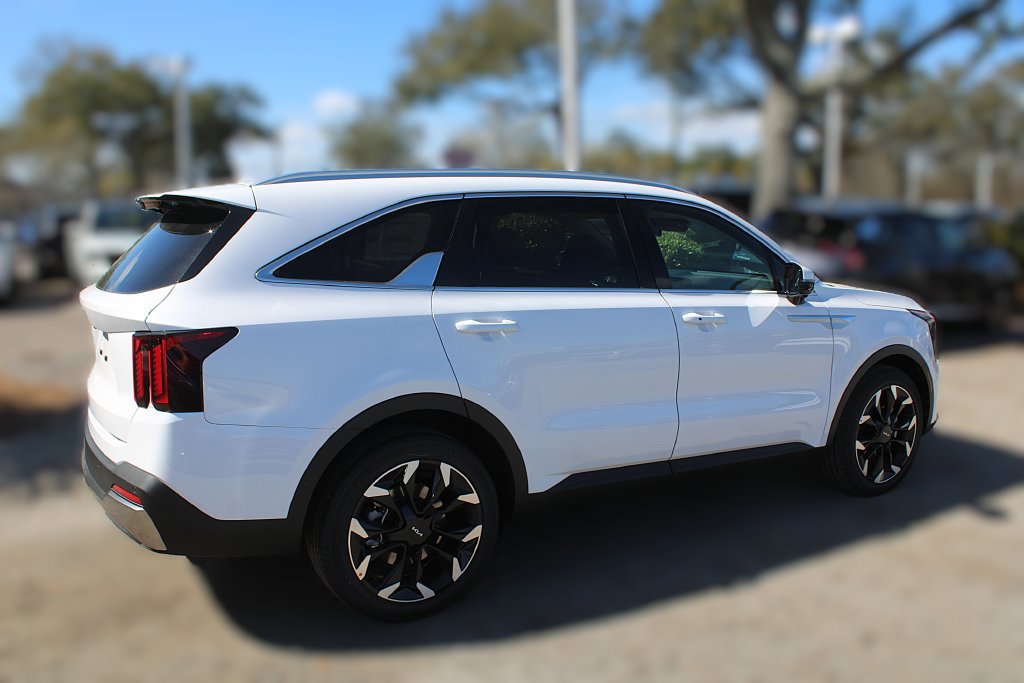 New 2026 Kia Sorento SX FWD image 6