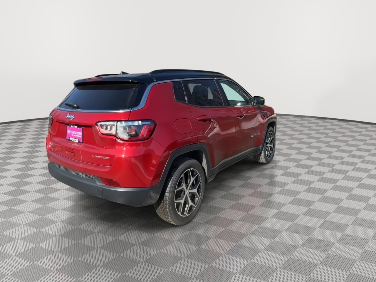 Used 2024 Jeep Compass Limited AWD/4WD image 8
