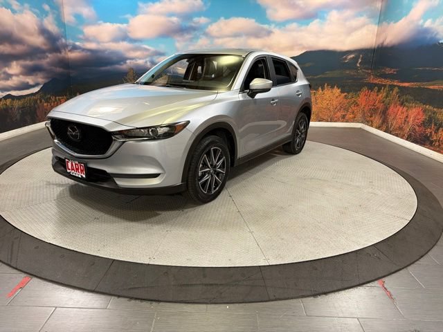 Used 2018 MAZDA CX-5 Touring w/ Preferred Equipment Package AWD/4WD image 4