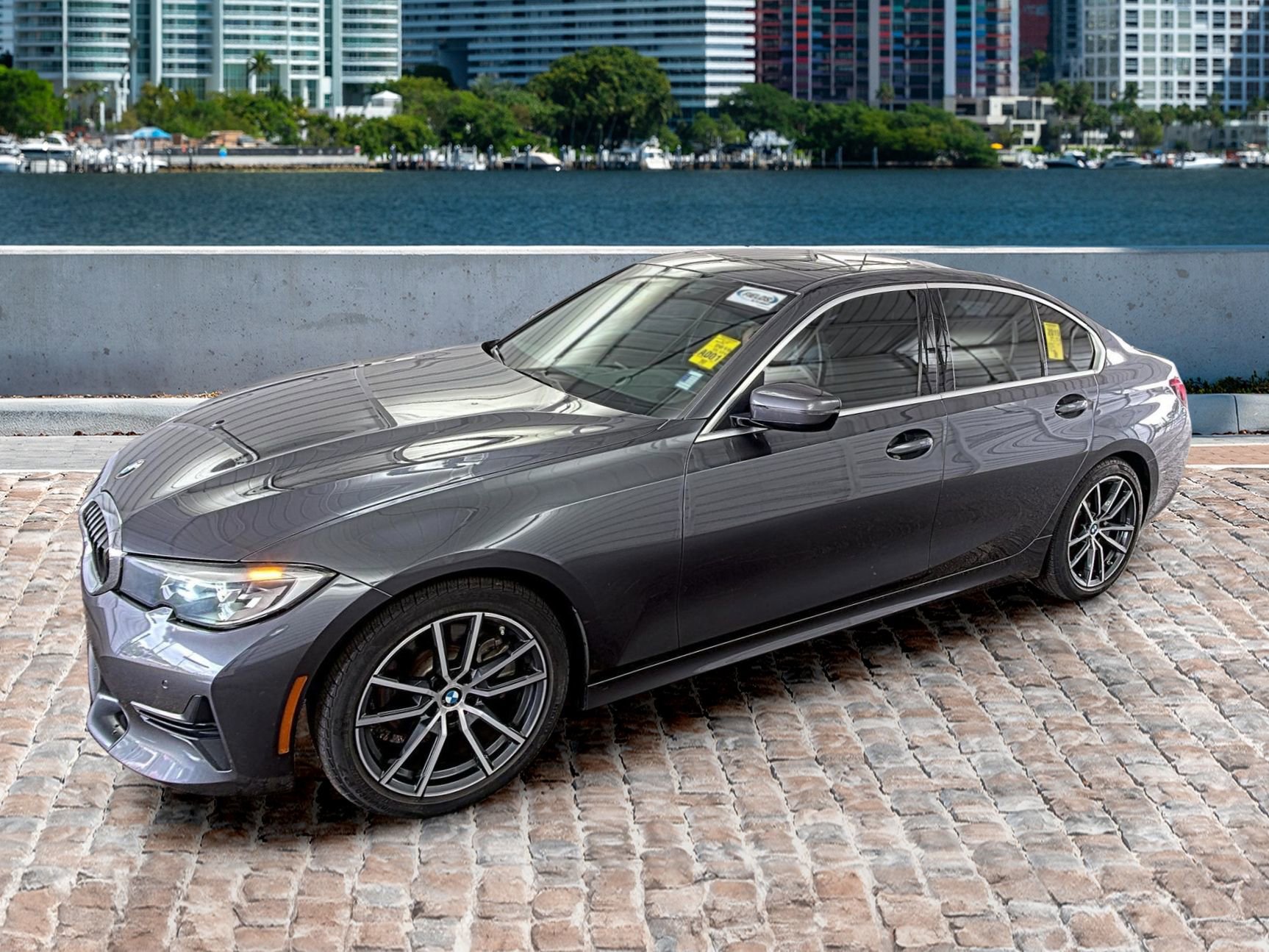 Used 2019 BMW 330i Sedan image 1