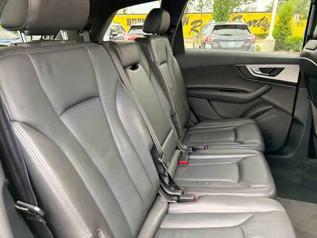 Used 2019 Audi Q7 2.0T Premium w/ Convenience Package AWD/4WD image 28