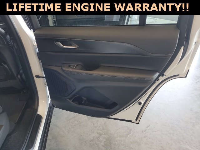 New 2025 Jeep Grand Cherokee L Altitude image 37