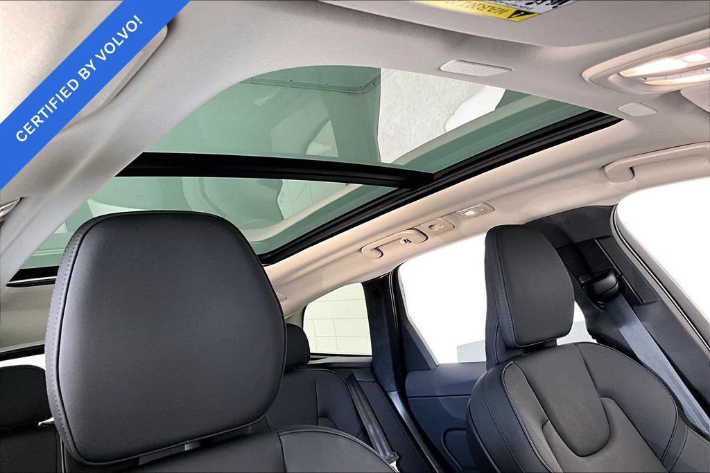 Certified 2026 Volvo XC60 B5 Plus AWD/4WD image 21