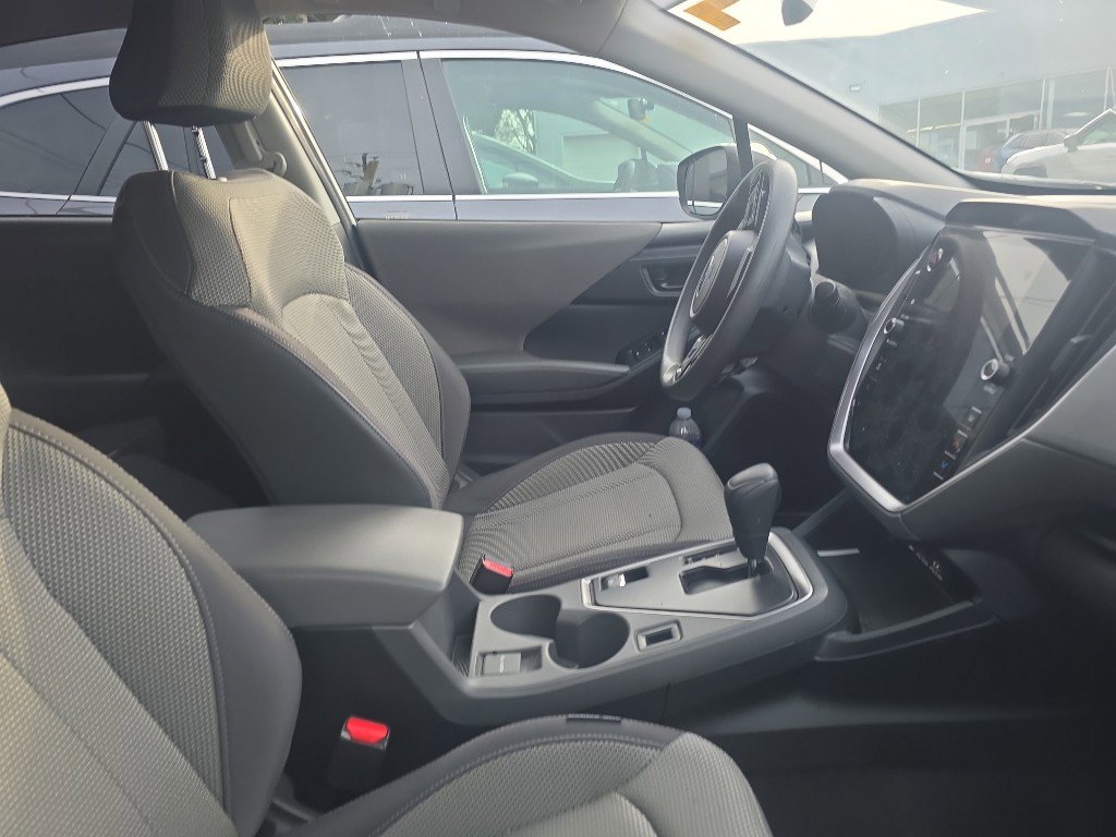 Used 2024 Subaru Crosstrek 2.0i Premium w/ Popular Package #4 image 7