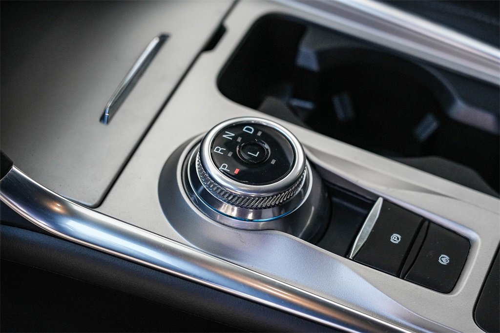 Used 2023 Ford Explorer XLT w/ Equipment Group 202A image 23