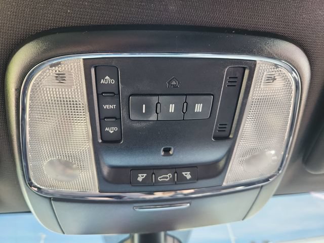 Used 2020 Dodge Durango R/T w/ Blacktop Package AWD/4WD image 49