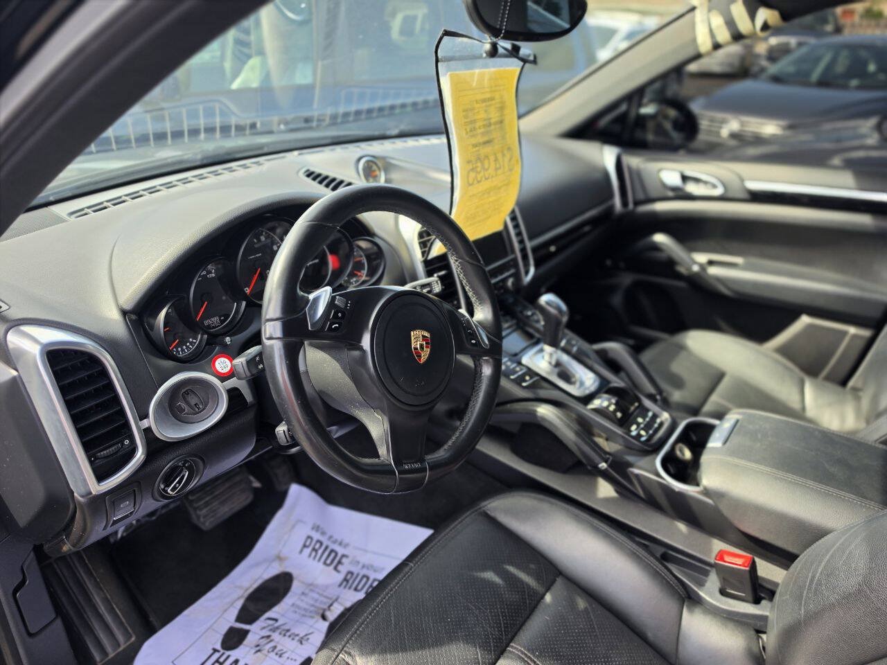 Used 2014 Porsche Cayenne Platinum Edition AWD/4WD image 10