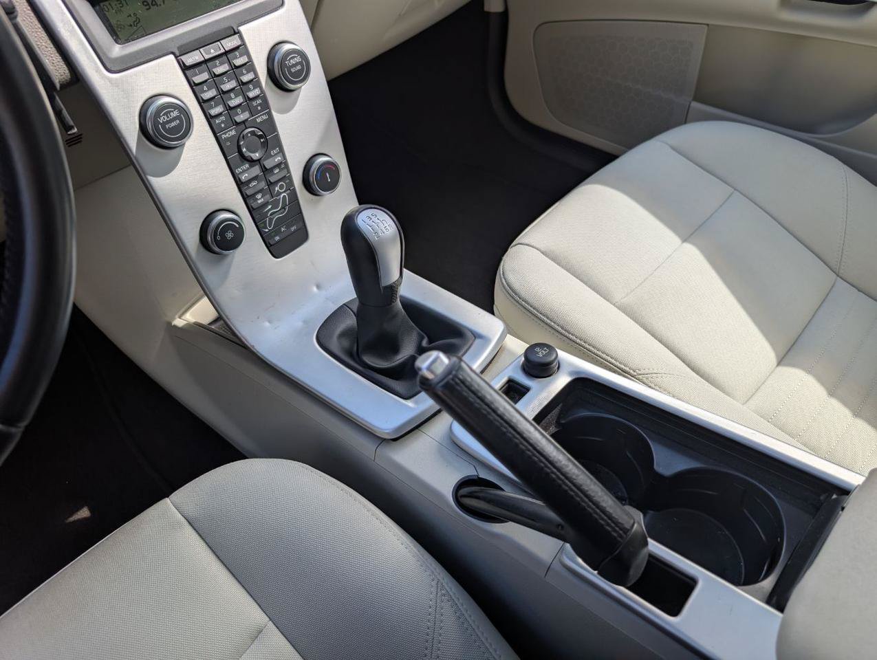 Used 2013 Volvo C30 T5 R-Design FWD image 19