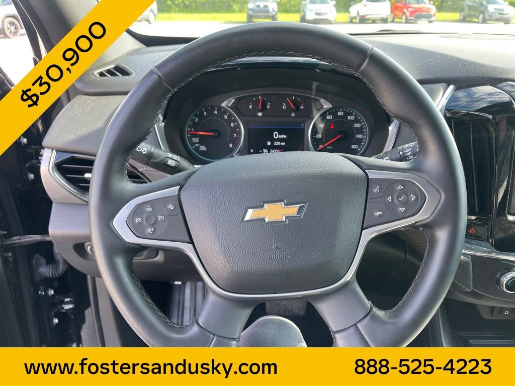 Used 2023 Chevrolet Traverse LT FWD image 10