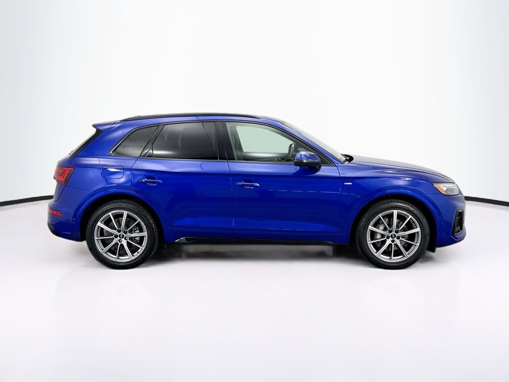 Certified 2022 Audi Q5 e Prestige image 4