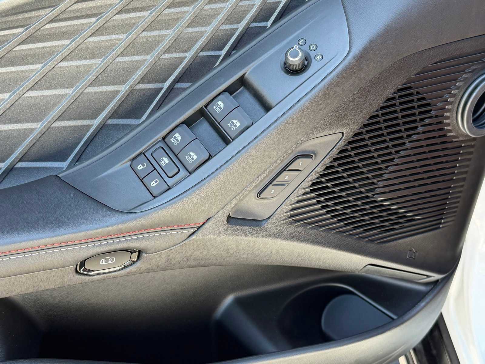 New 2026 Dodge Charger R/T AWD/4WD image 14