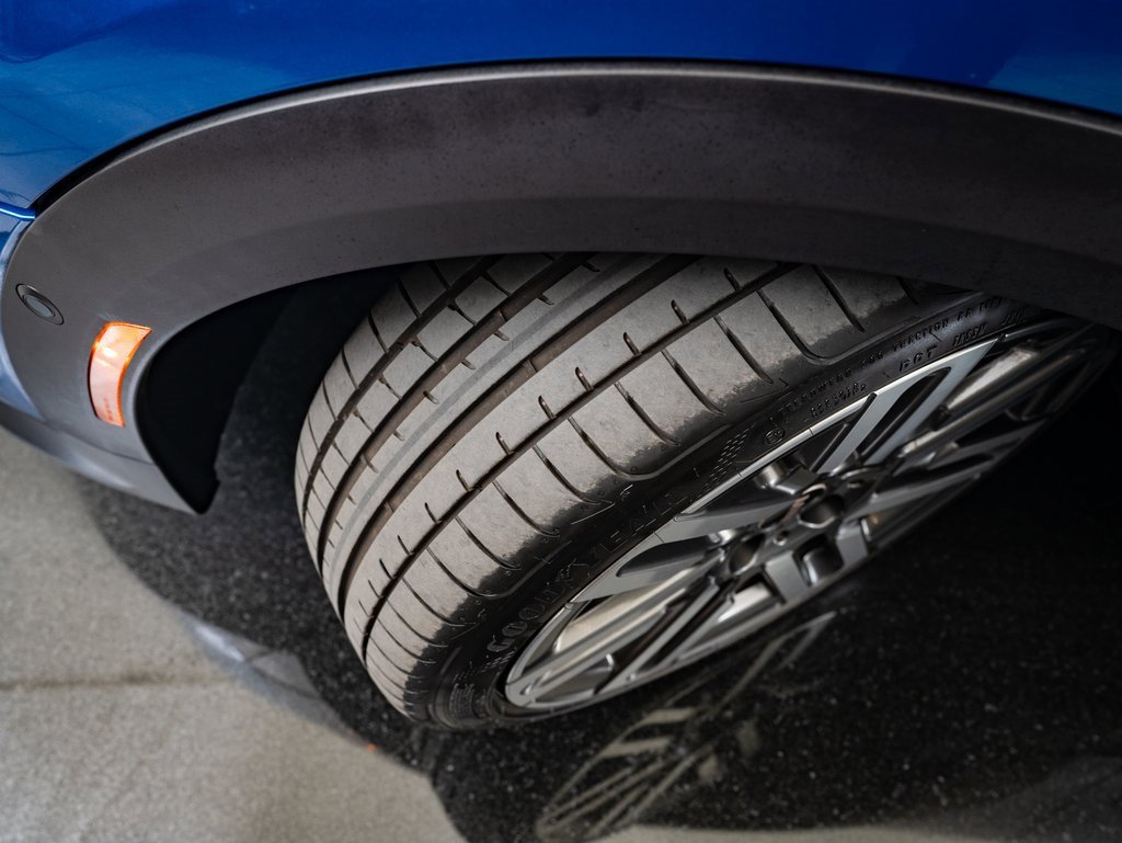 Certified 2025 MINI Cooper 2-Door Hardtop image 35