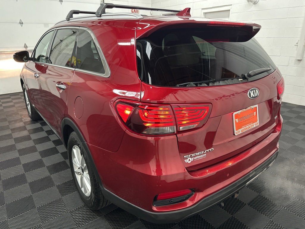 Used 2019 Kia Sorento LX w/ LX Convenience Package image 8