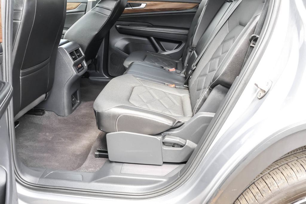 Certified 2024 Volkswagen Atlas SE AWD/4WD image 29