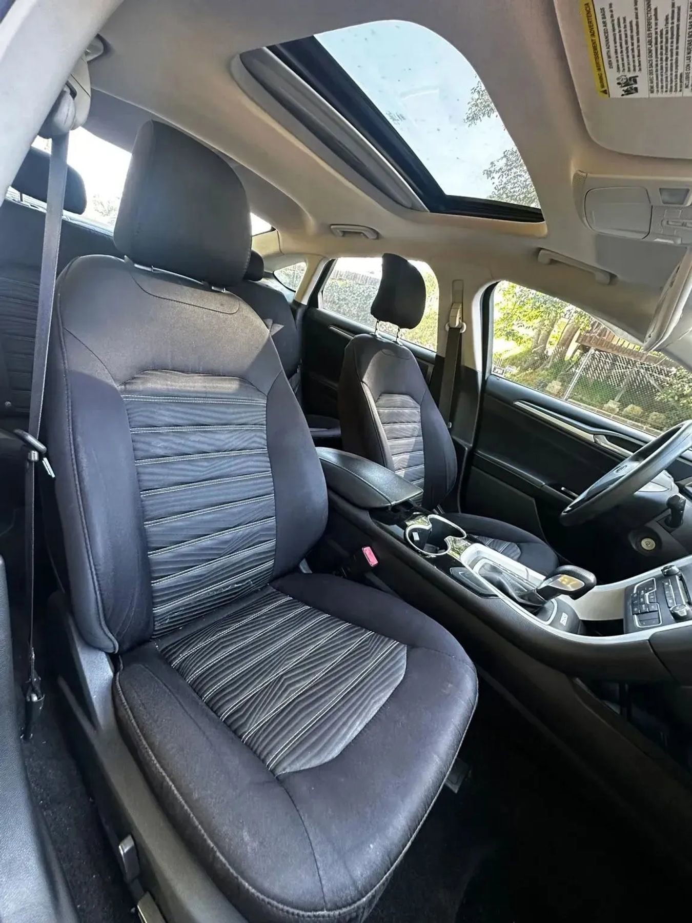 Used 2016 Ford Fusion SE image 20