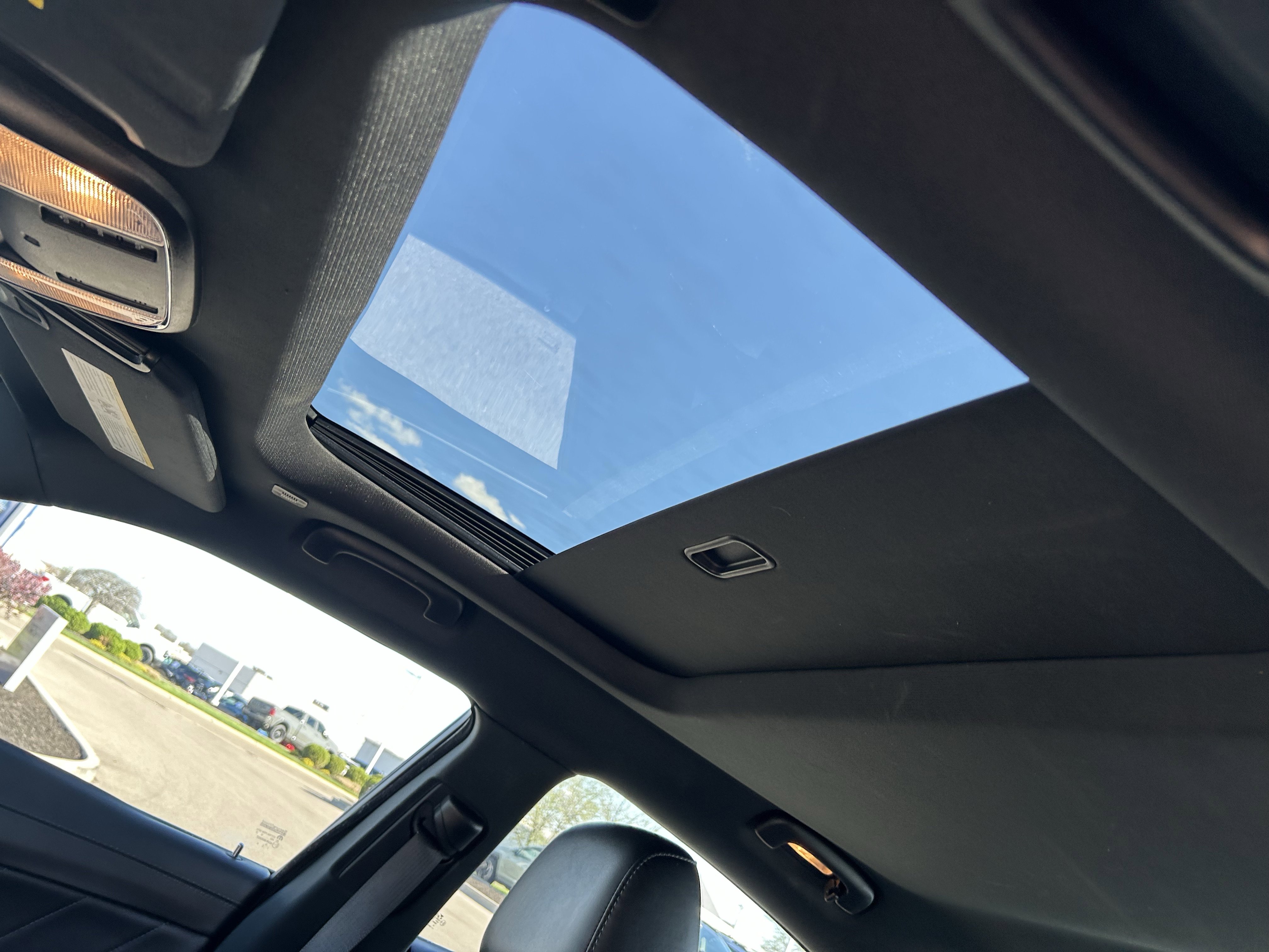 Used 2019 Dodge Charger SXT w/ Plus Group image 23