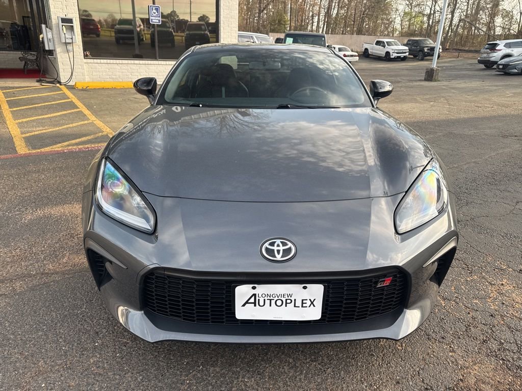 Used 2025 Toyota GR86 Premium image 3
