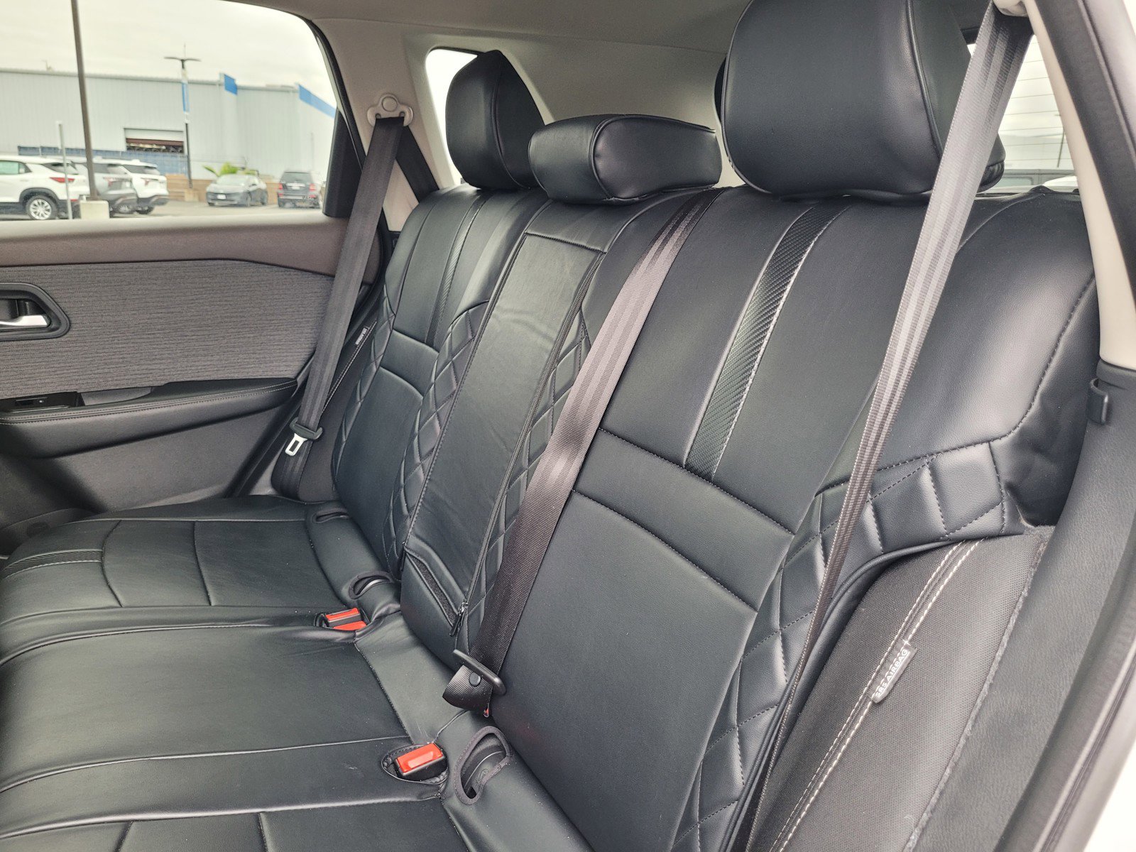 Used 2022 Nissan Rogue SV FWD image 12