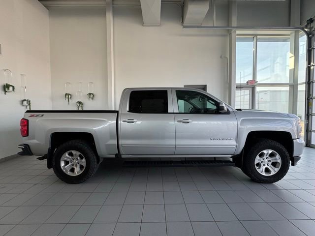 Used 2017 Chevrolet Silverado 1500 LT w/ All Star Edition image 28