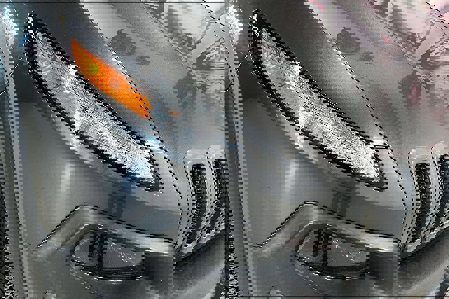 Used 2014 Jeep Cherokee Trailhawk w/ Comfort/Convenience Group image 29