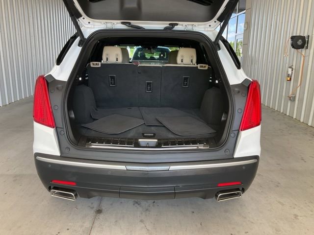 Used 2019 Cadillac XT5 FWD image 16
