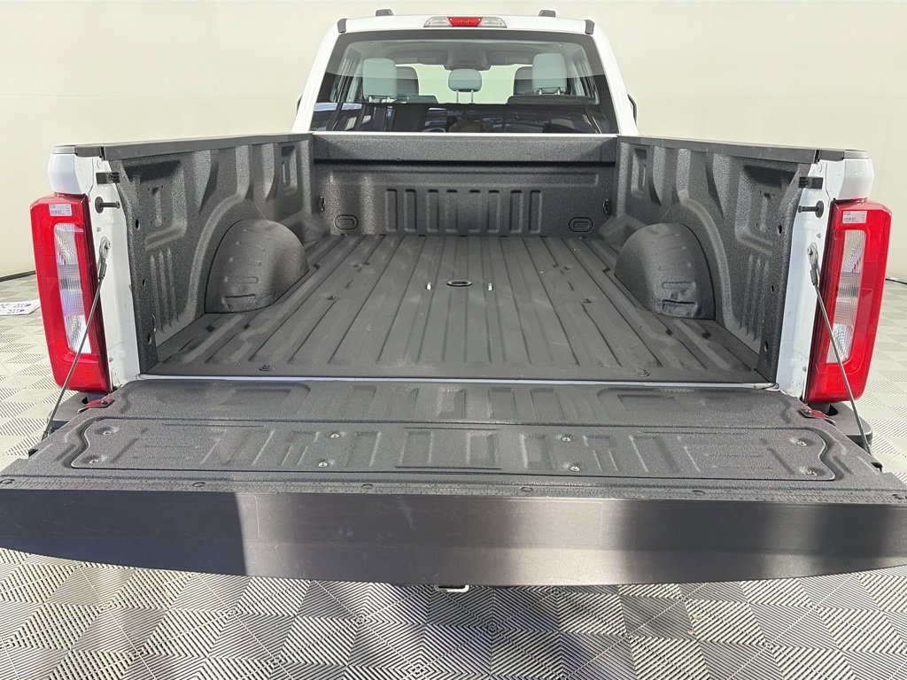 Used 2023 Ford F350 XL image 24