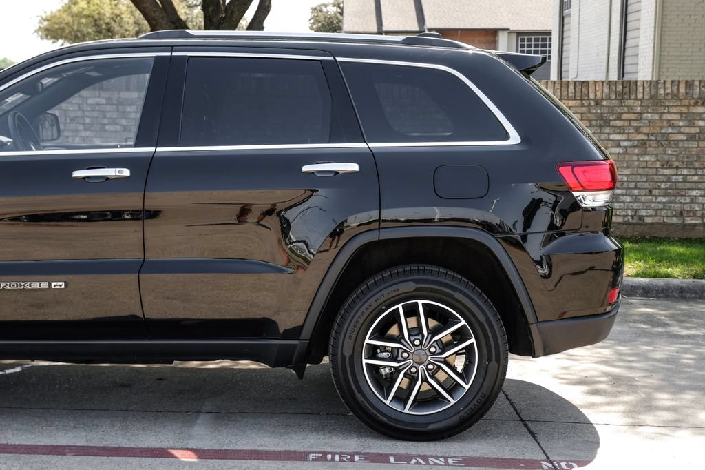 Used 2022 Jeep Grand Cherokee Limited w/ Tech Group AWD/4WD image 23