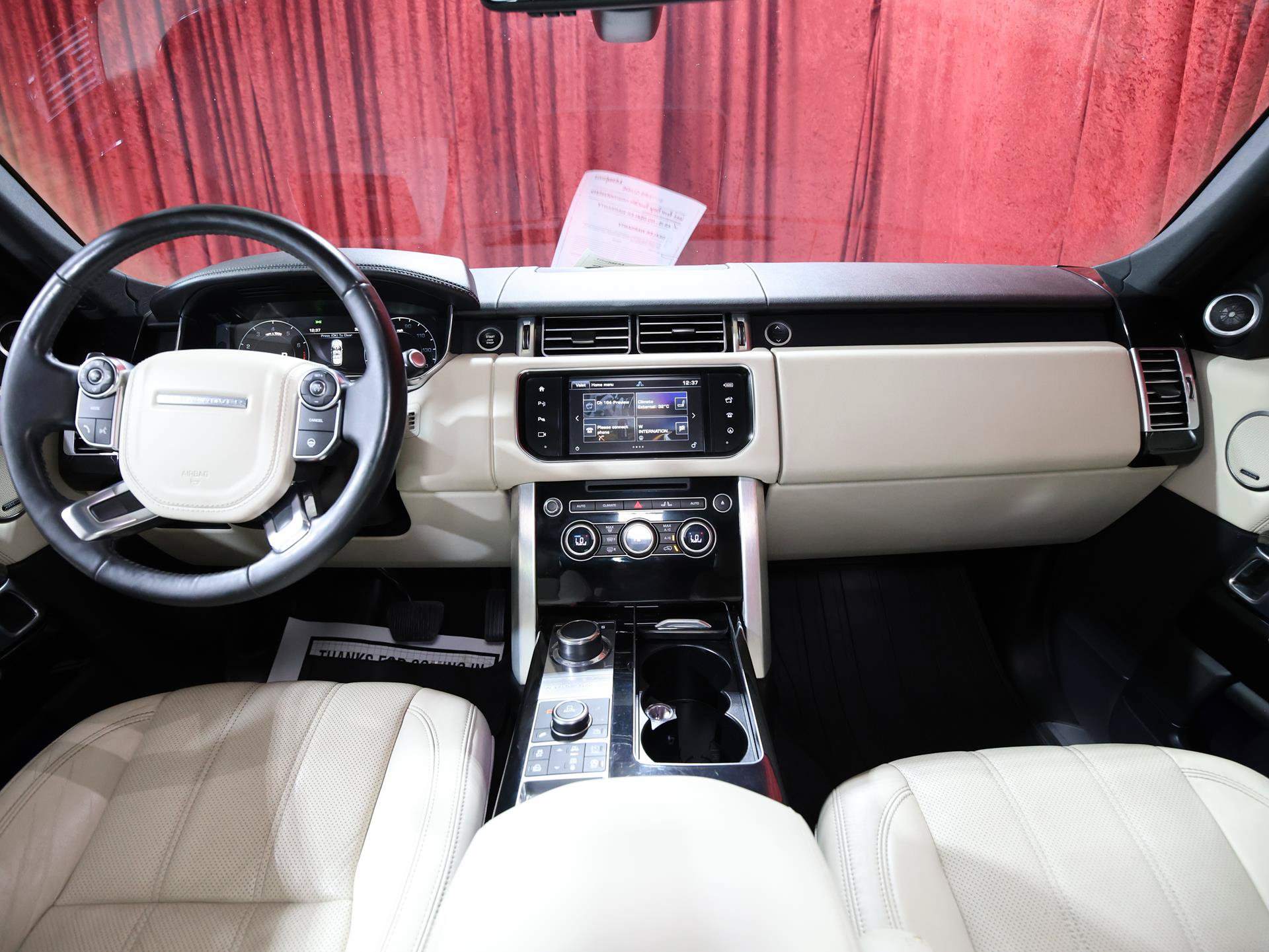 Used 2016 Land Rover Range Rover HSE AWD/4WD image 16