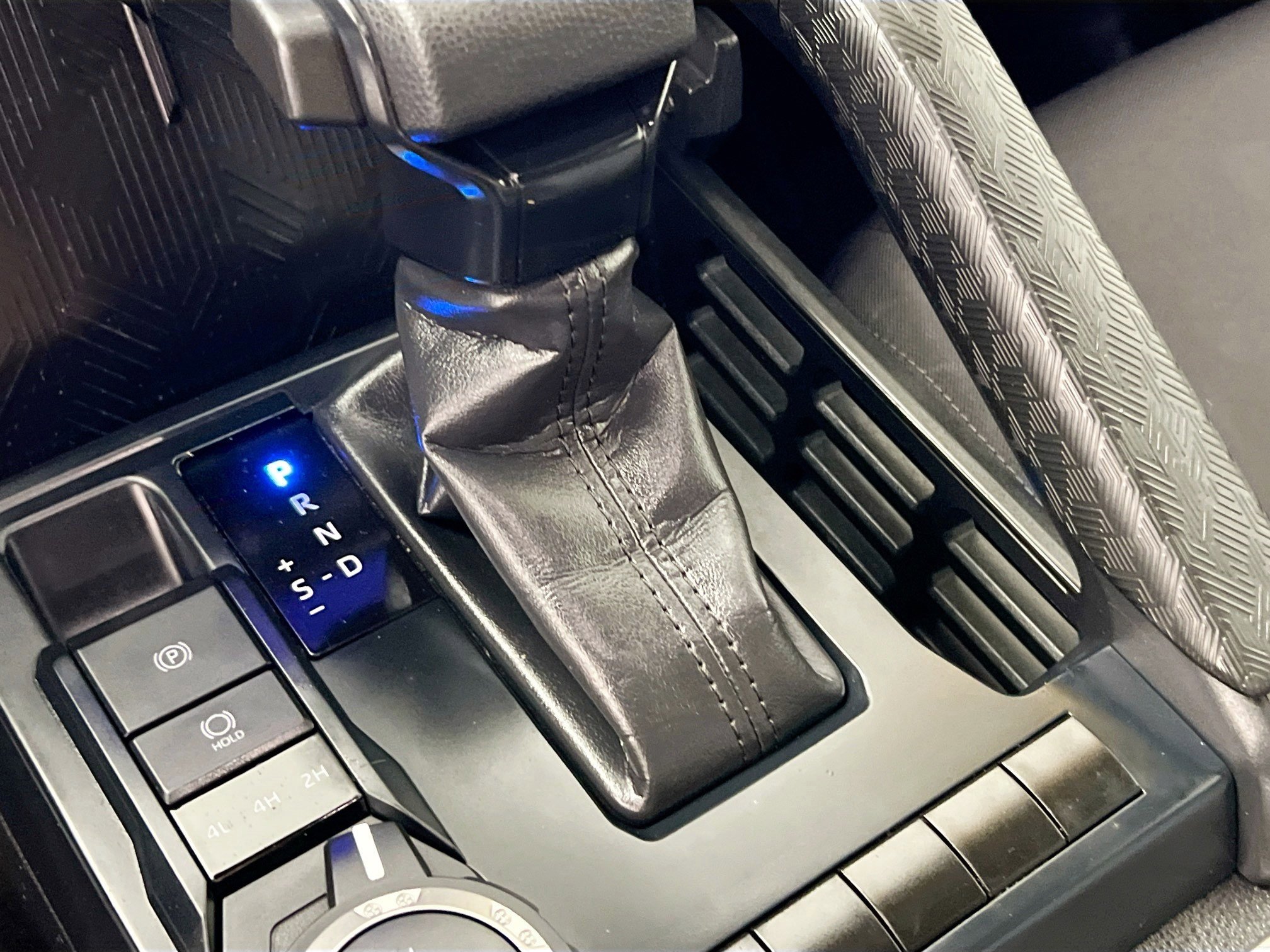 Used 2024 Toyota Tacoma SR5 image 25