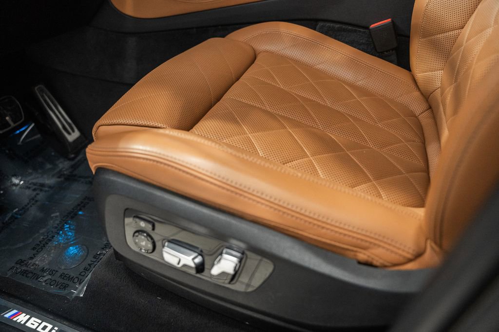 Used 2024 BMW X5 M60i image 42