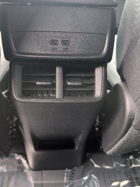 Used 2025 Chevrolet Equinox LT AWD/4WD image 29