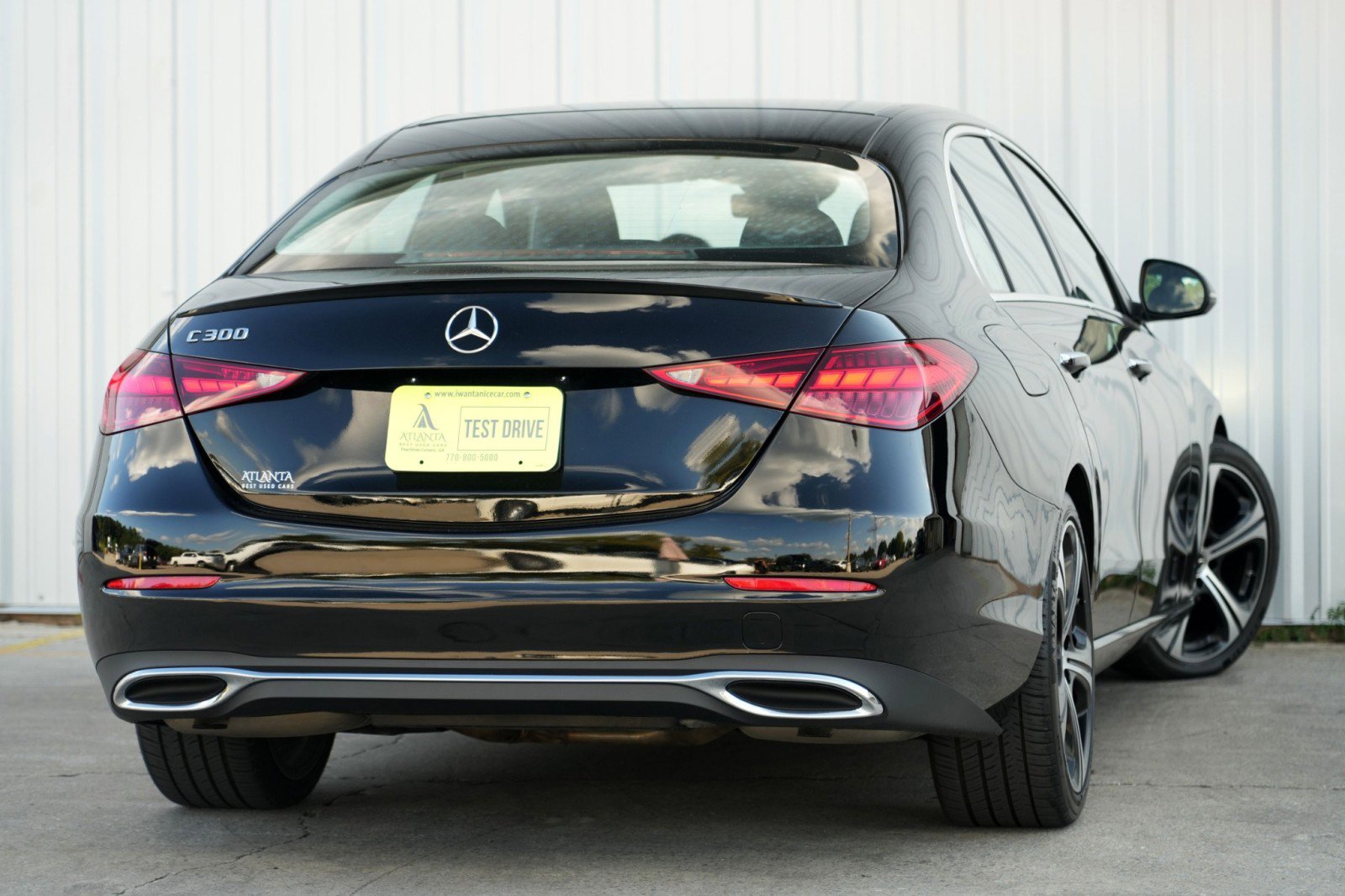 Used 2022 Mercedes-Benz C 300 Sedan image 4