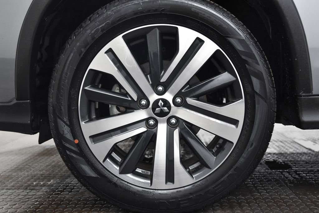 Used 2025 Mitsubishi Outlander Sport SE image 10