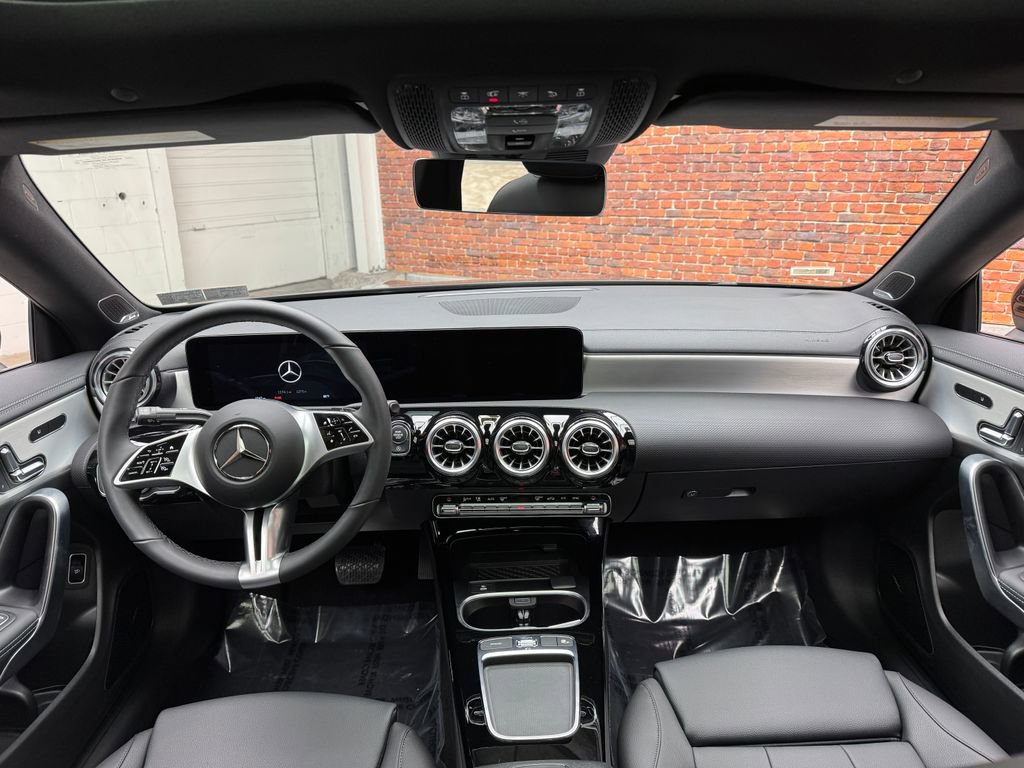 Used 2026 Mercedes-Benz CLA 250 4MATIC image 12