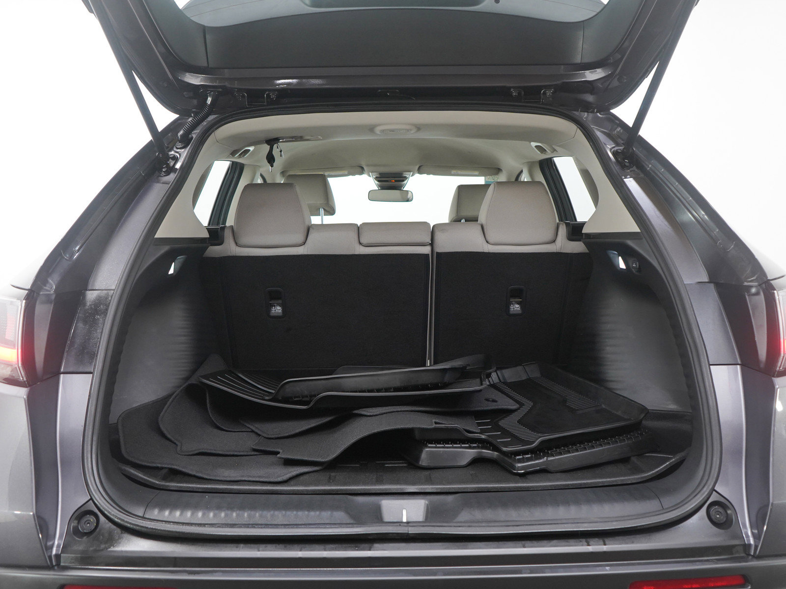 Used 2023 Honda HR-V LX image 17