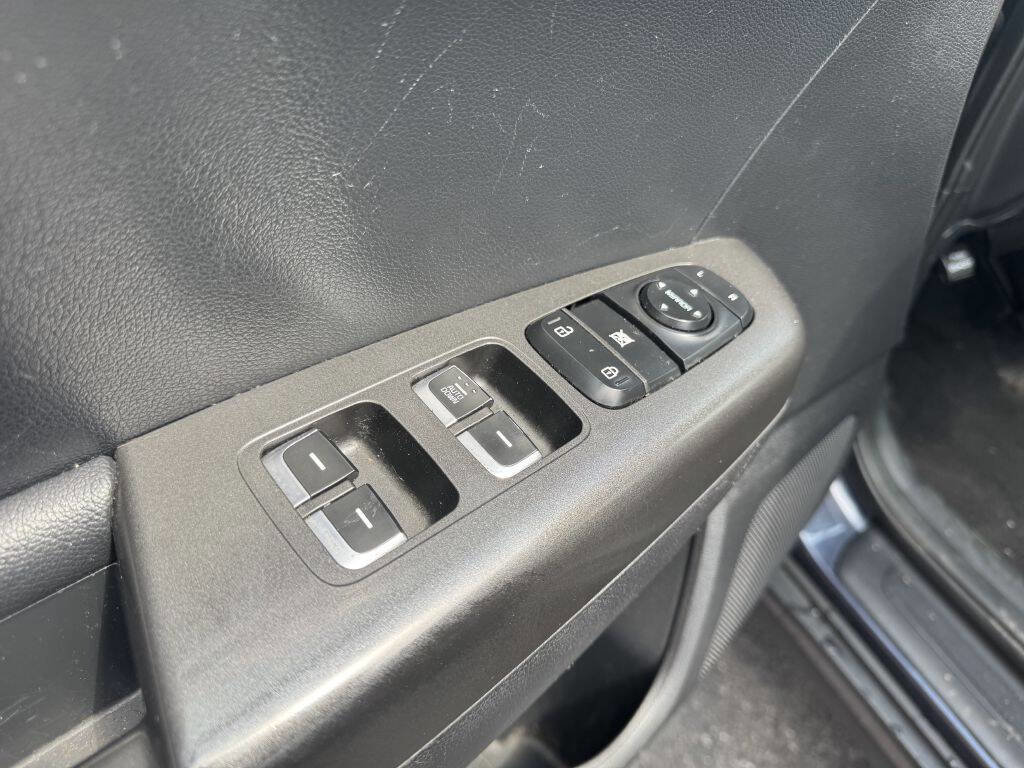 Used 2018 Kia Sportage LX image 10