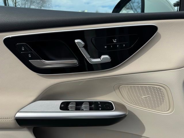 Used 2026 Mercedes-Benz GLC 300 4MATIC image 20