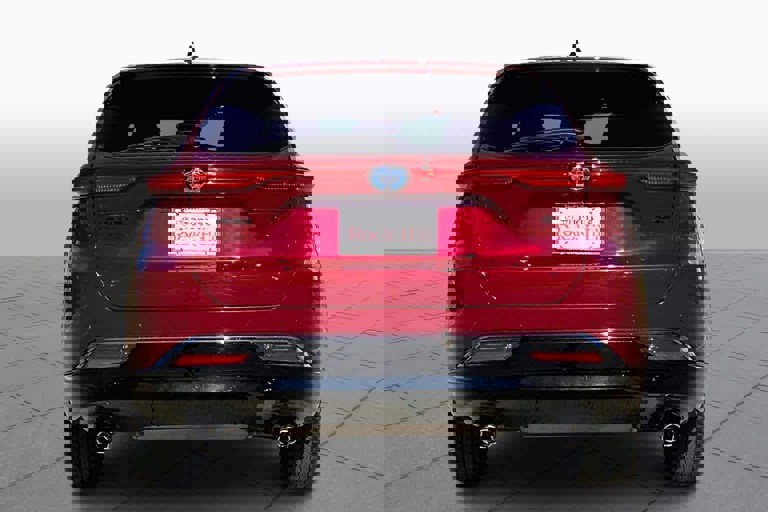 Used 2023 Toyota Venza Nightshade image 5