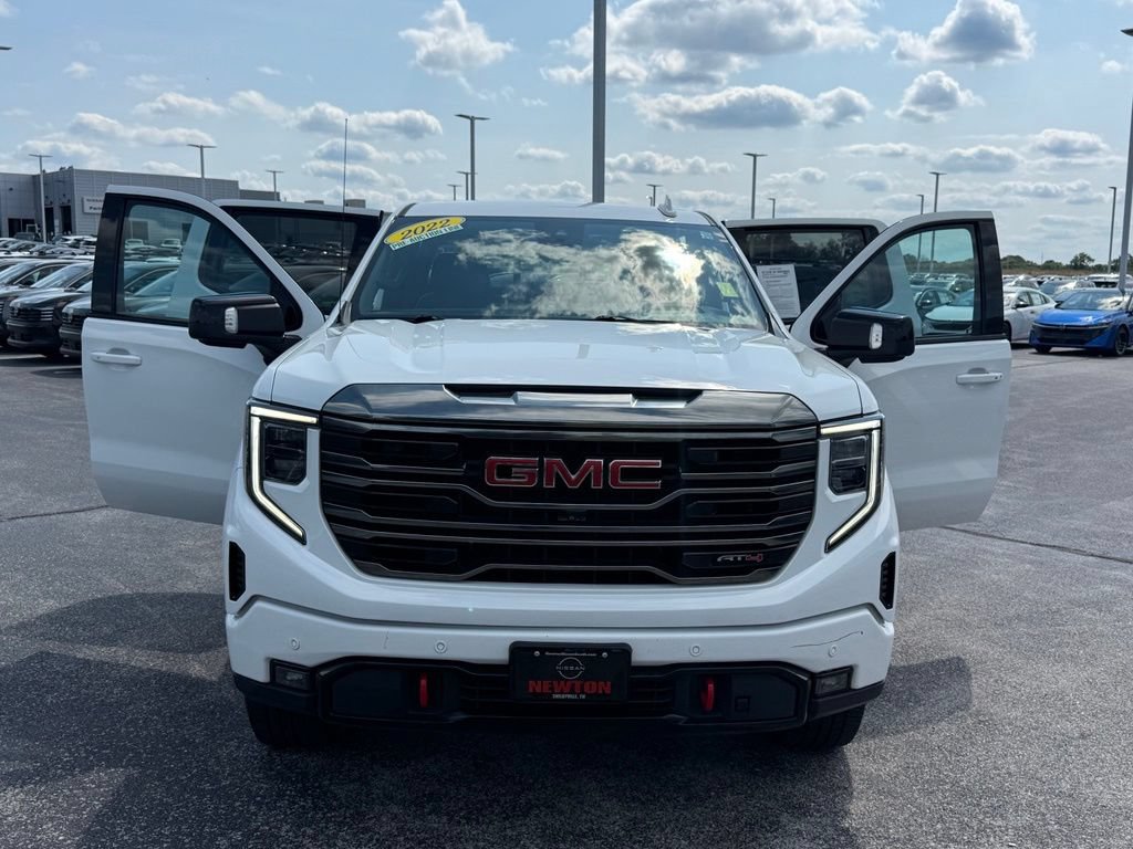 Used 2022 GMC Sierra 1500 AT4 w/ AT4 Premium Package AWD/4WD image 24