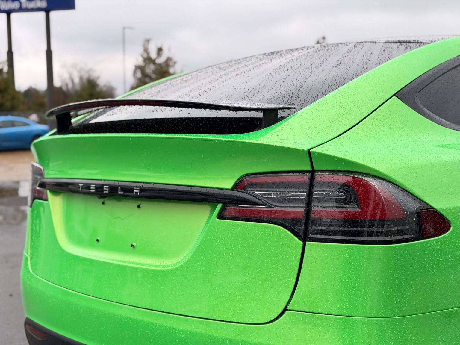 Used 2020 Tesla Model X Performance image 11