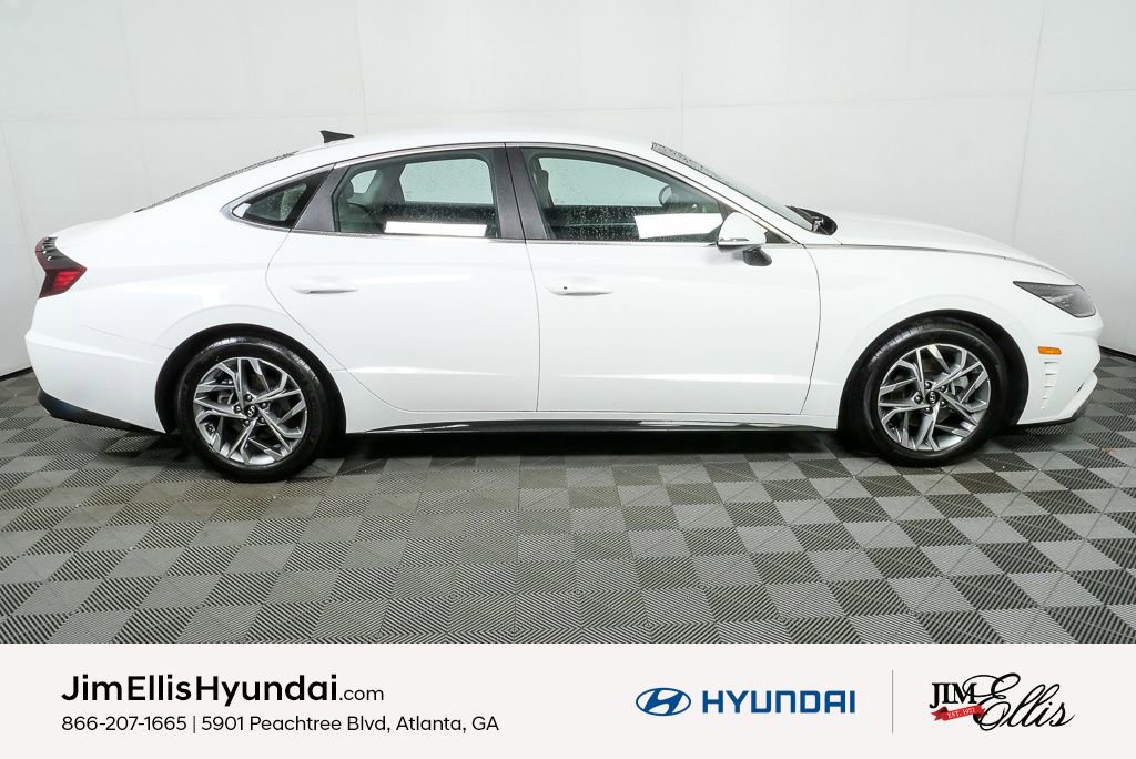Certified 2023 Hyundai Sonata SEL w/ Cargo Package image 4