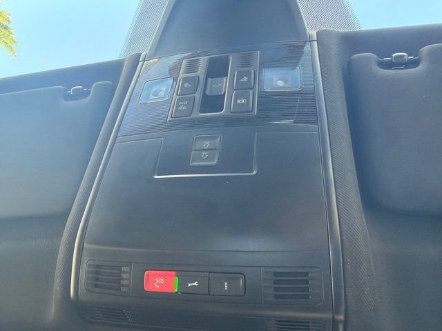 Used 2023 Volkswagen Tiguan SE R-Line AWD/4WD image 24