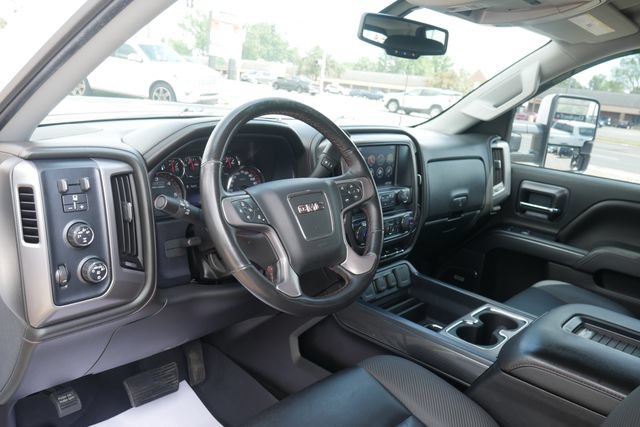 Used 2016 GMC Sierra 1500 SLT w/ All-Terrain Package AWD/4WD image 16