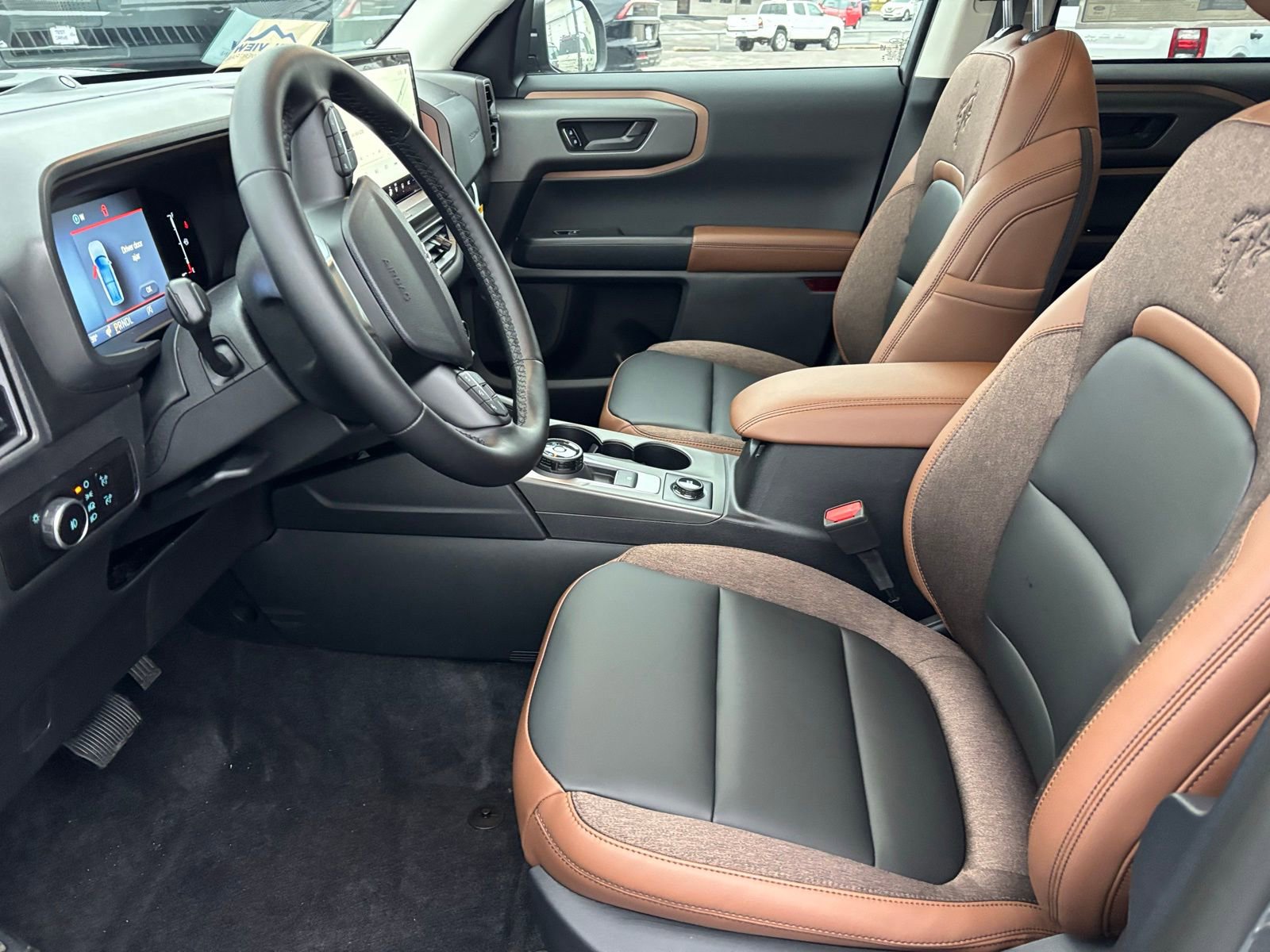 New 2026 Ford Bronco Sport Outer Banks w/ Outer Banks Tech Package+ AWD/4WD image 17