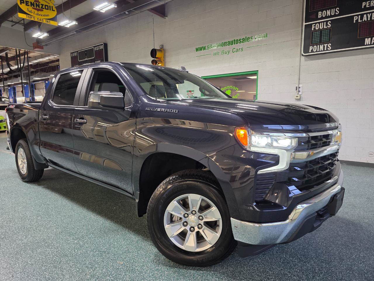 Used 2023 Chevrolet Silverado 1500 LT w/ Protection Package AWD/4WD image 14