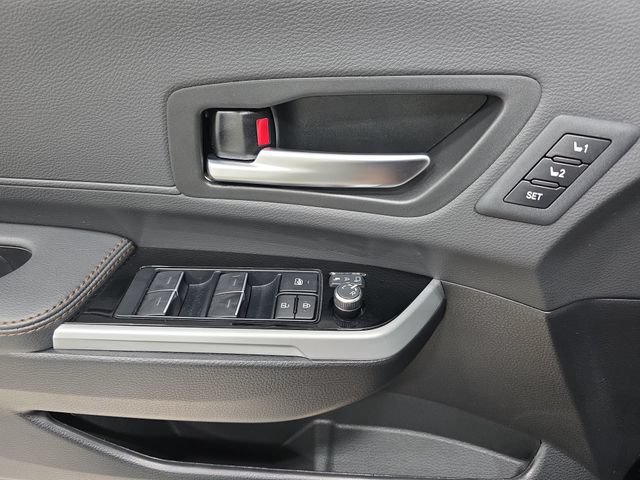 Certified 2026 Toyota Sienna Platinum AWD/4WD image 25