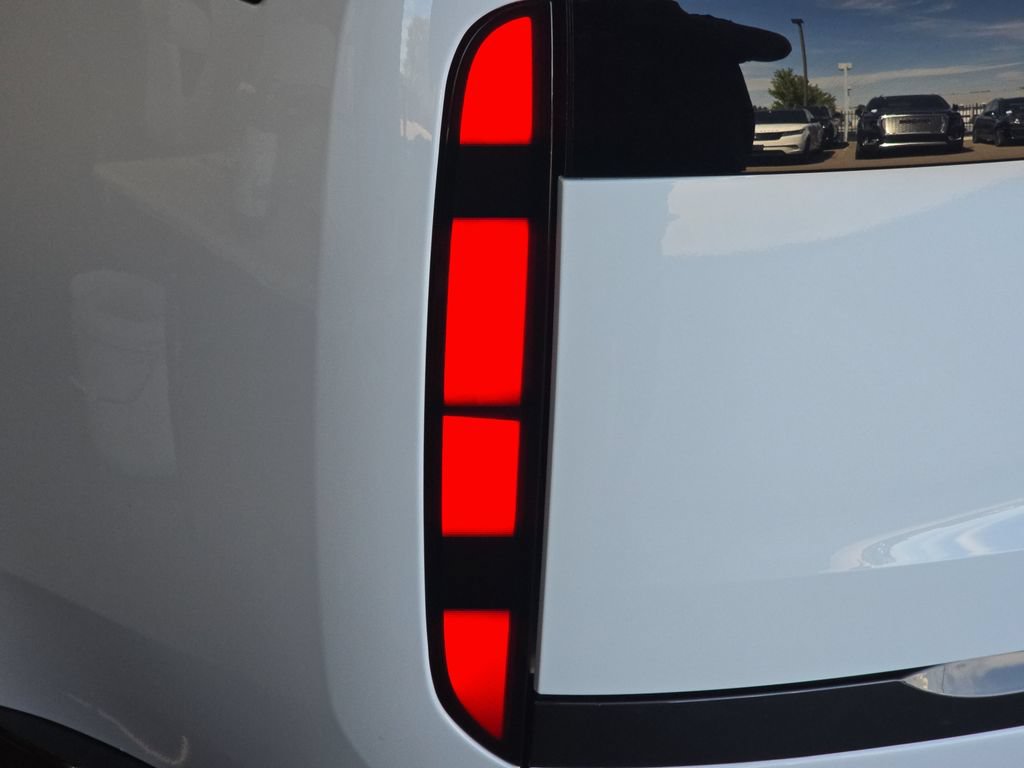 Certified 2026 Land Rover Range Rover SE AWD/4WD image 36